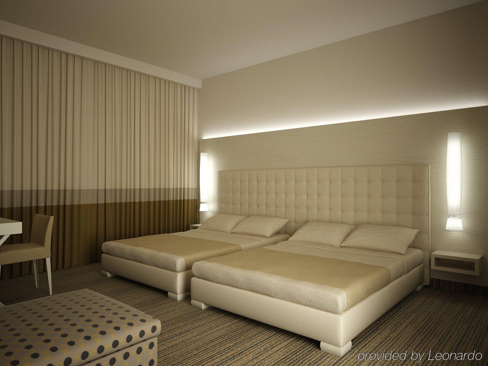 Hotel Th - Parchi Del Garda